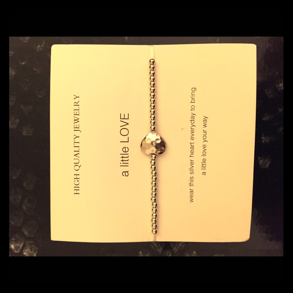 BRAND NEW beaded silver bracelet w heart accent